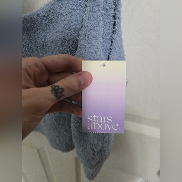 Stars Above NWT Womens Fuzzy Cropped Tank Top Blue Size XL - Picture 5 of 10